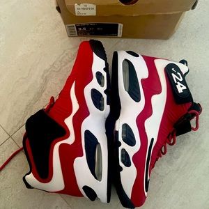 Air Griffey Max 1 Cincinnati Red Men size 9.5